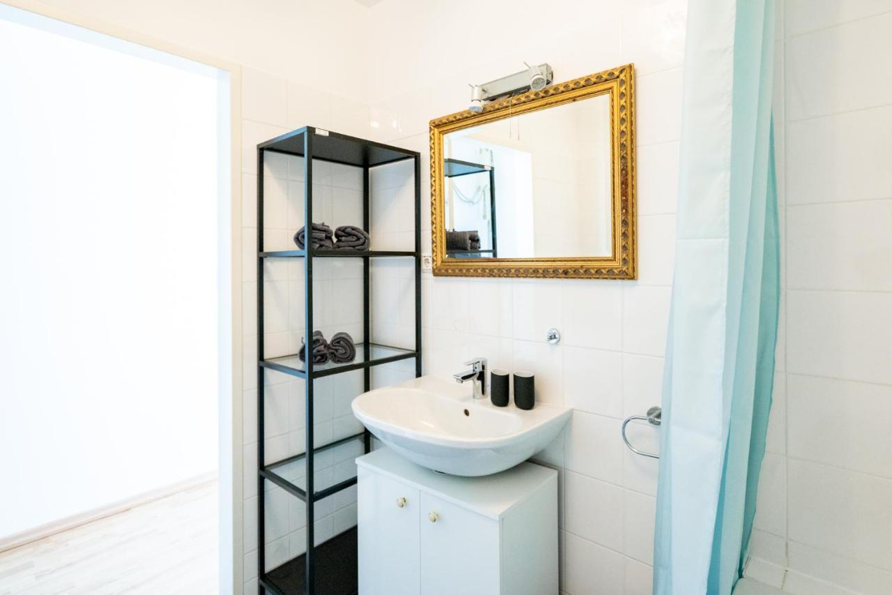 Unique Maisonette Apartment Gasometer 12Th Floor ウィーン エクステリア 写真